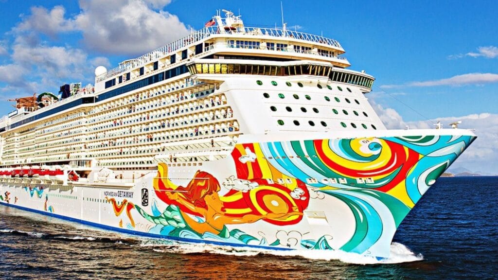 O fascínio de explorar destinos exóticos enquanto desfruta do luxo e conforto de um cruzeiro é uma experiência única que muitos desejam vivenciar. E se essa jornada incluir alguns dos destinos mais deslumbrantes e históricos do Mar Mediterrâneo, o encanto se torna irresistível. Prepare-se para uma viagem inesquecível através dos mares, descobrindo os tesouros da Turquia, Grécia, Croácia, Itália, Eslovênia e Montenegro.