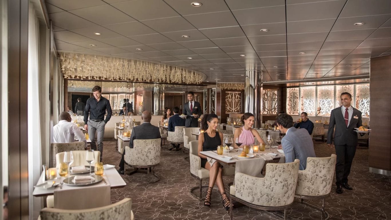 The Retreat® não é um lugar. Não é uma amenidade. Não é um serviço. É tudo isso e muito mais. The Retreat oferece uma longa lista de amenidades luxuosas, incluindo um anfitrião de retiro pessoal, um restaurante privado e um lounge exclusivo. Como parte do The Celebrity Revolution®, apresentaremos o The Retreat Sundeck - fique atento para as datas. Como convidado do The Retreat, você também desfrutará de uma longa lista de amenidades cuidadosamente selecionadas, começando com cinco vantagens que agora estão sempre incluídas℠ - um crédito para excursão em terra, bebidas premium, streaming de Wi-Fi, dicas e um crédito a bordo para gastar como quiser. Emparelhado com uma equipe dedicada de profissionais que garantem que você tenha tudo o que precisa para umas férias inesquecíveis, o The Retreat é uma forma luxuosa para você descobrir o mundo.