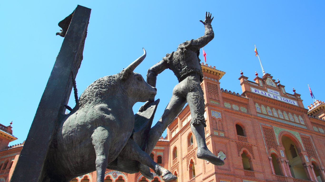 Pacote Grandes Fiestas de Espanha 2027 Semana Santa, Las Fallas e Madrid (7)